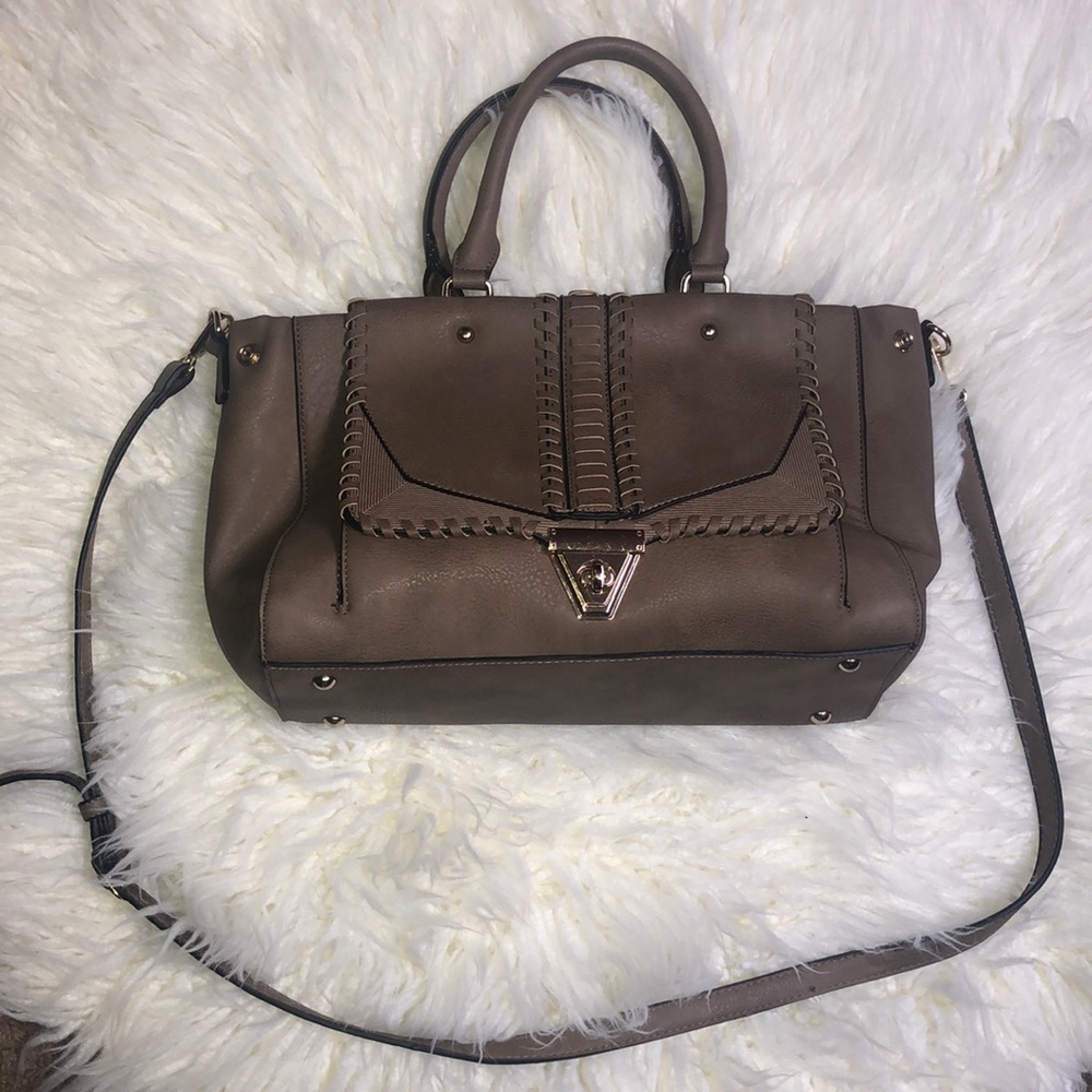Tan/ Brown Faux Leather Purse with gold accents